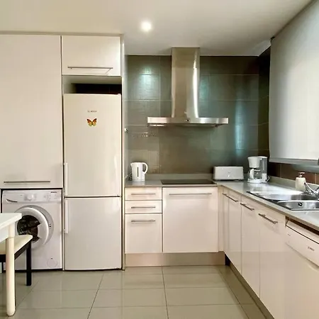 Apartment Moderno Con Piscina En - Roige Bahia *