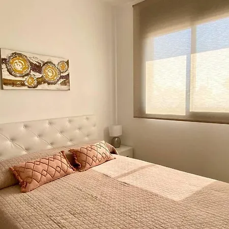 Moderno Con Piscina En - Roige Bahia Apartment