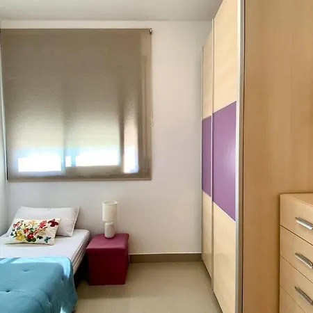 Moderno Con Piscina En - Roige Bahia Apartment *