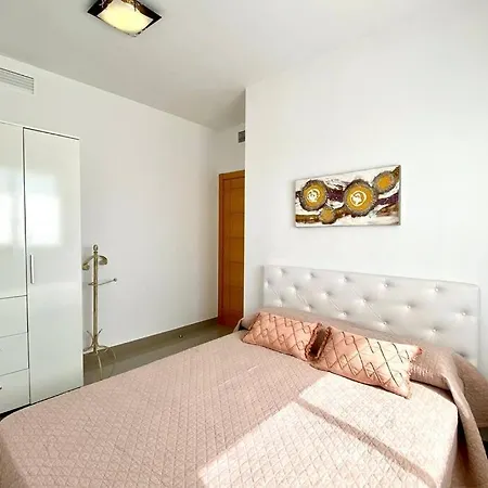 Apartamento Moderno Con Piscina En - Roige Bahia *